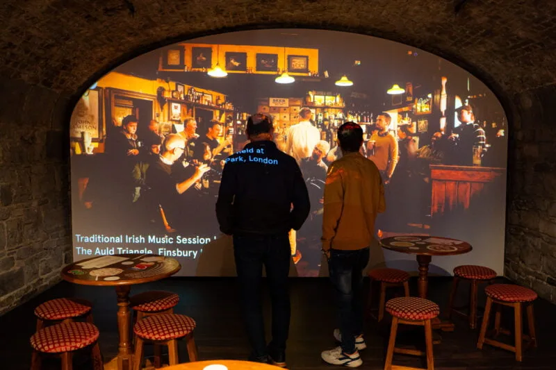 Ultra High Contrast Projector Screen Paint at EPIC Museum - Projection Mapping